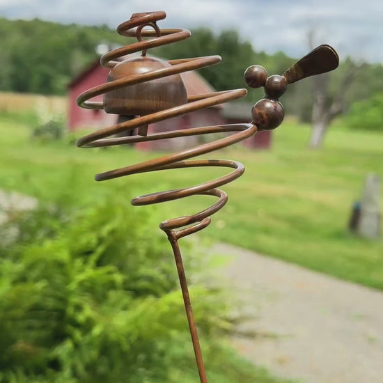 Happy Gardens - Bee Spiral Garden Stake