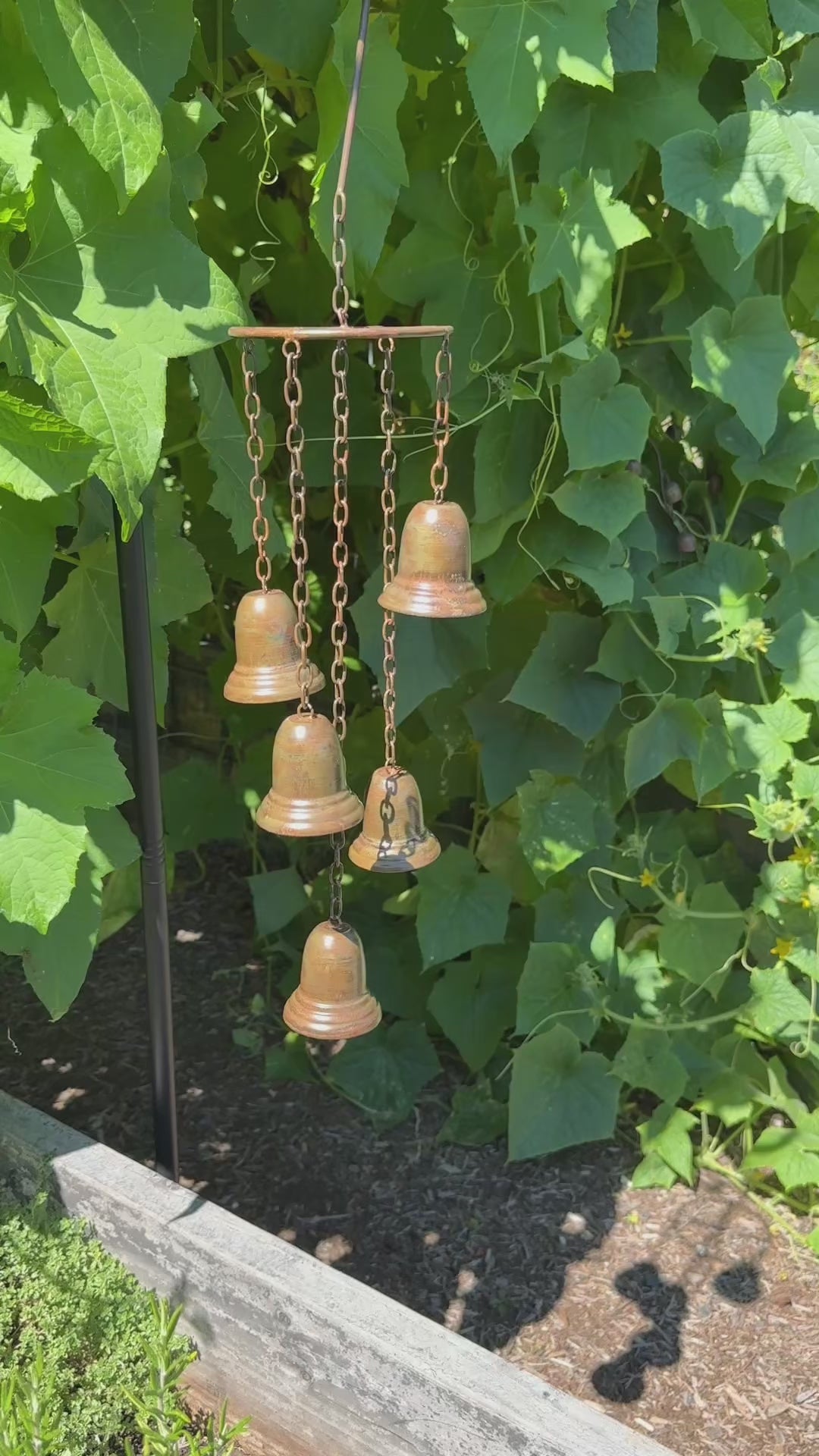 Happy Gardens - Temple Bells Circle Wind Chime
