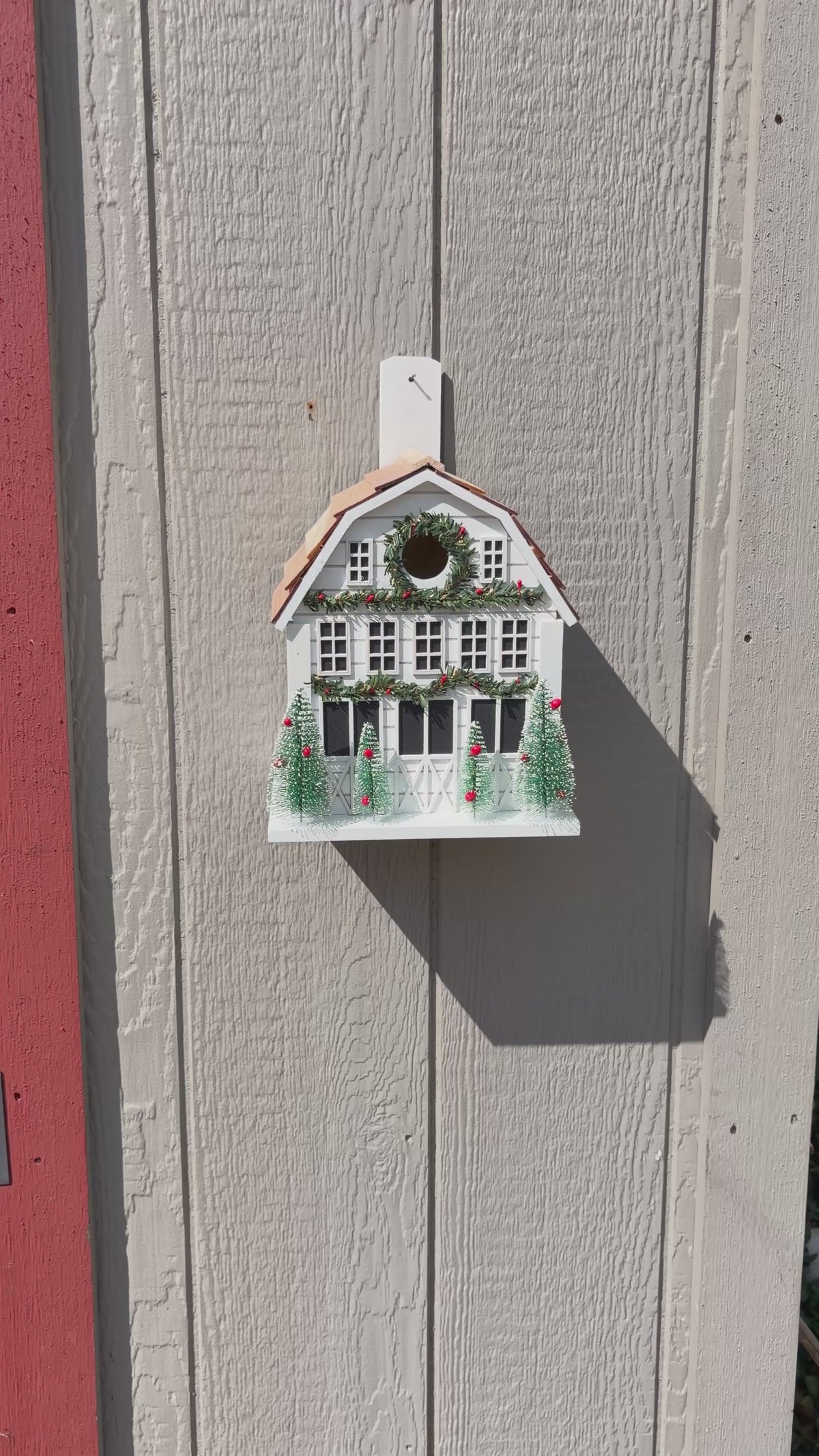 Holiday Birdhouse - Happy Gardens