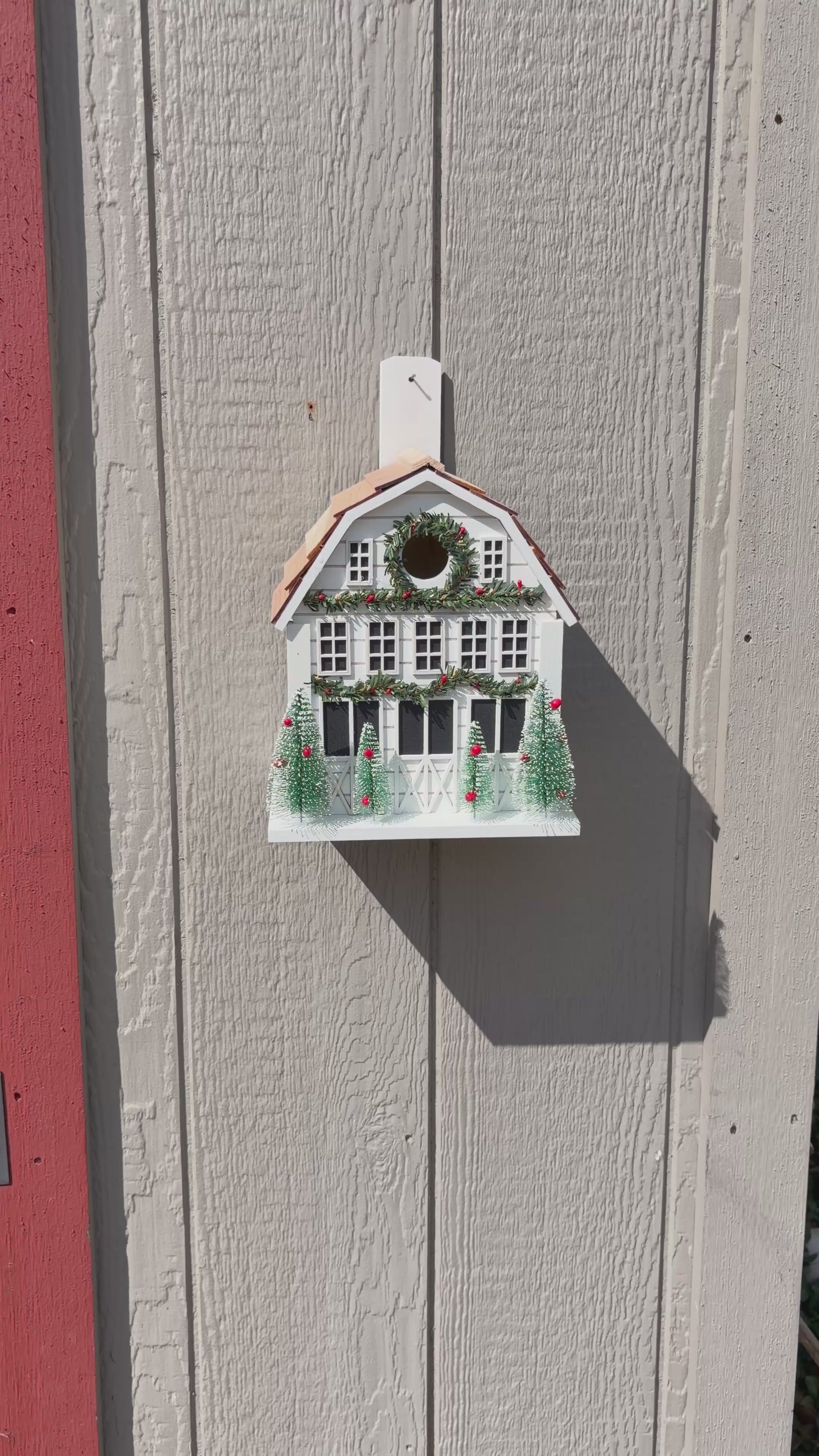 Holiday Birdhouse - Happy Gardens