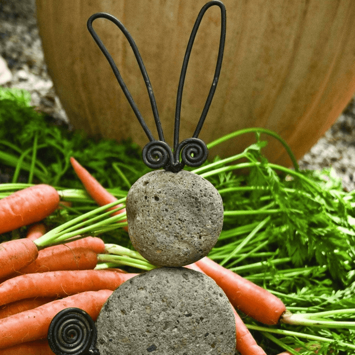 Happy Gardens - Rabbit River Stone Garden Statue