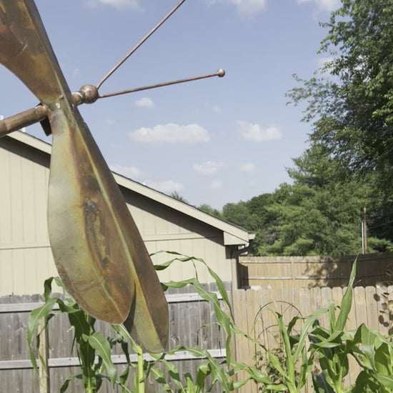 Happy Gardens - Hanging Dragonfly