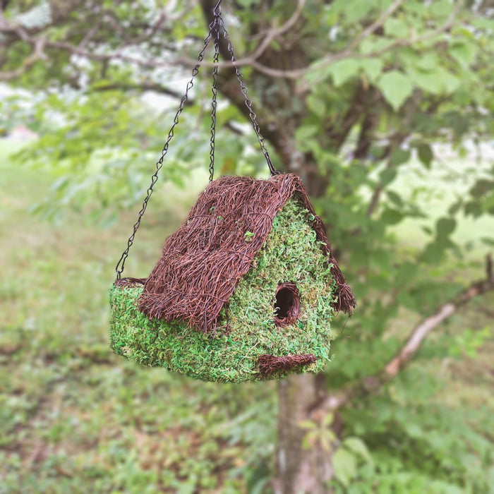Woven Maison Plantable Moss Birdhouse - Happy Gardens