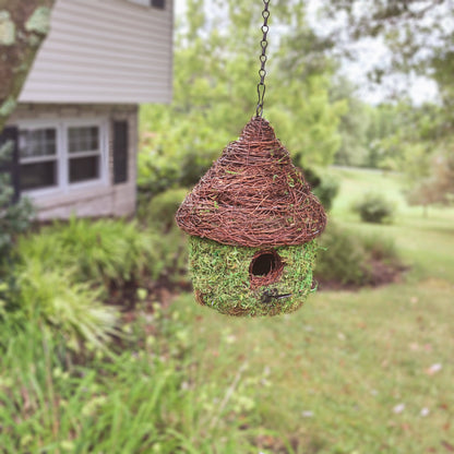 Woven Bungalow Moss Birdhouse - Happy Gardens
