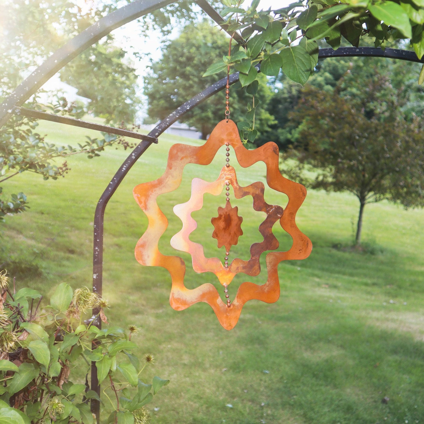 Happy Gardens - Hanging Sunburst Triple Spinner