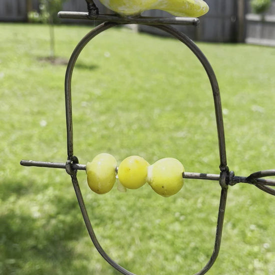 Happy Gardens - Hanging Bird Fruit Spear