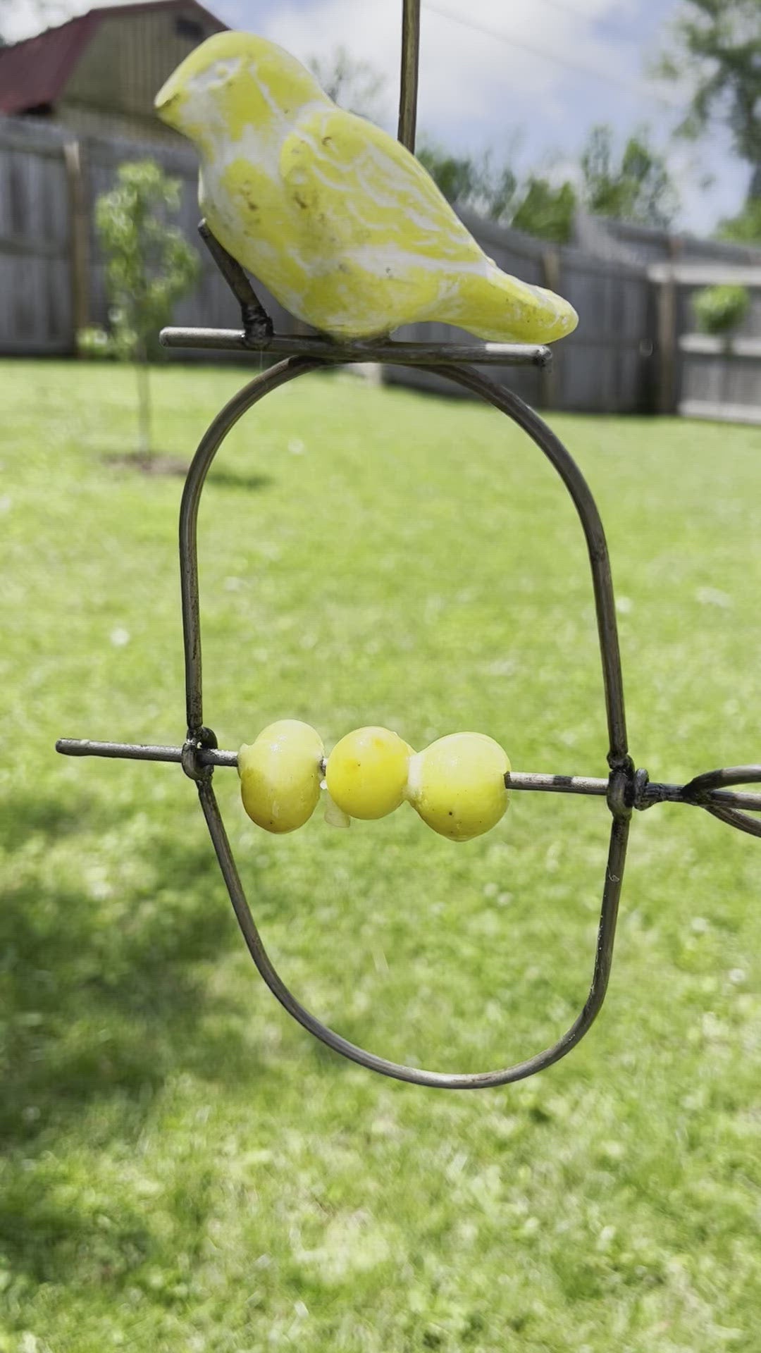 Happy Gardens - Hanging Bird Fruit Spear