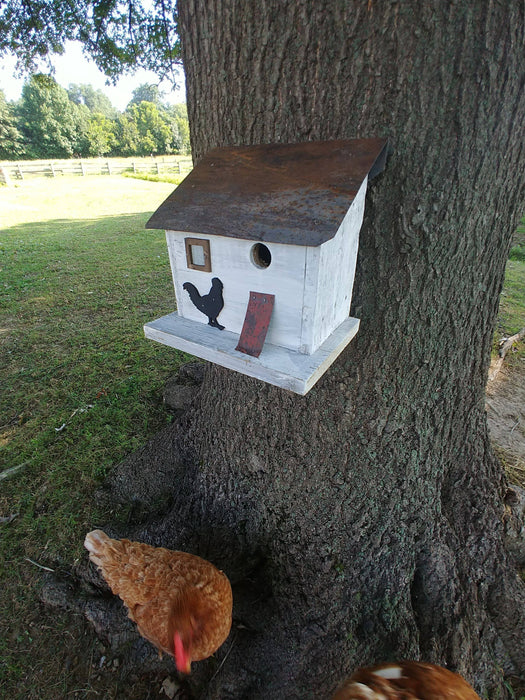 Happy Gardens - Chicken Coop Bird House