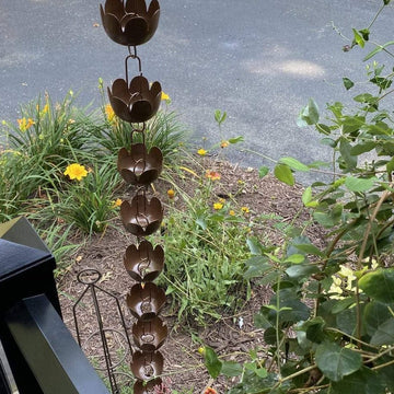 Happy Gardens - Lily Cup Rain Chain