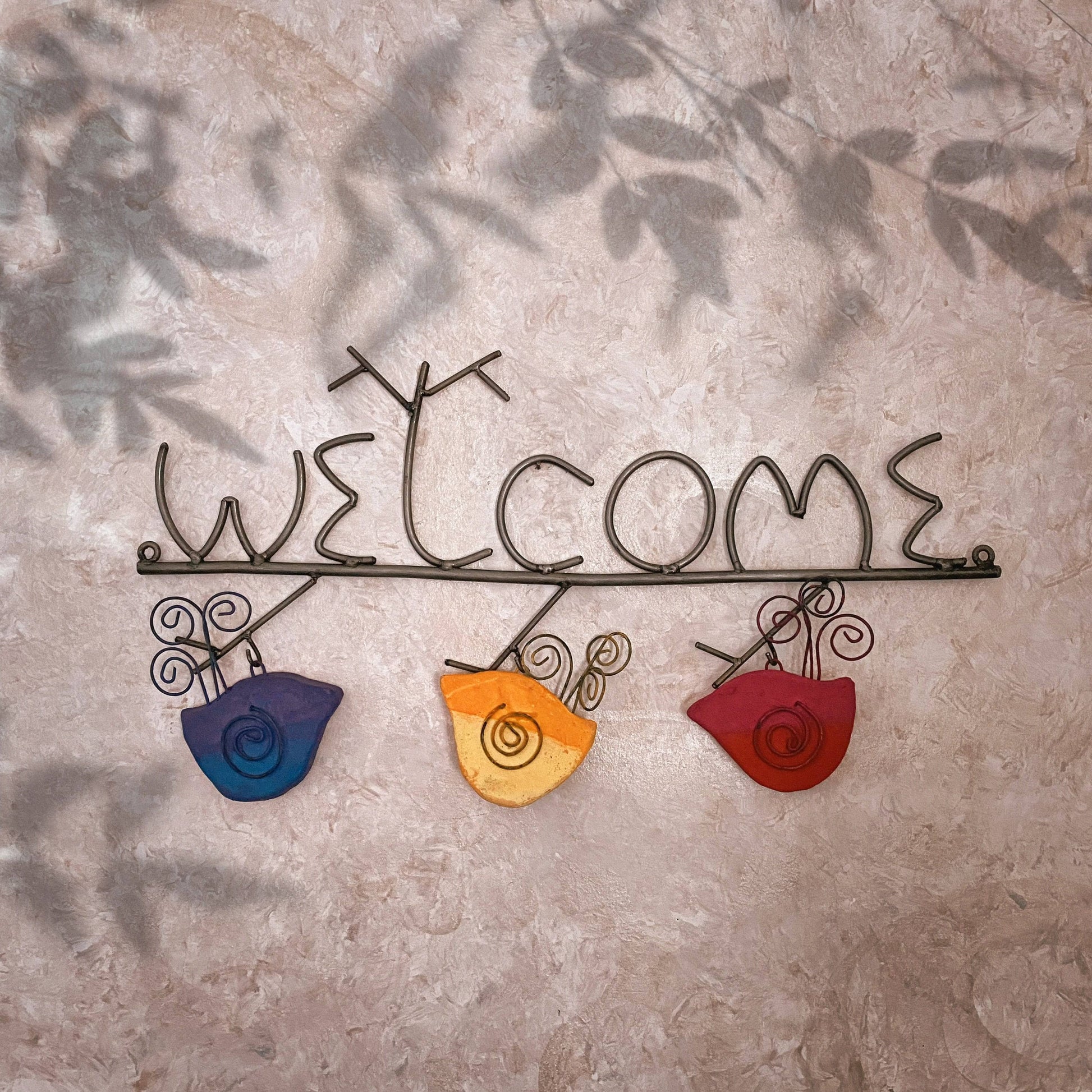 Happy Gardens - Swirly Bird Welcome Sign