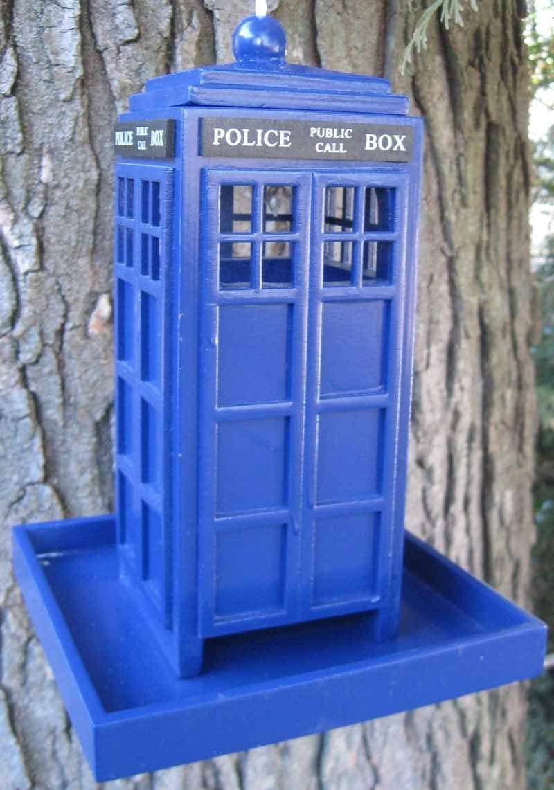 Happy Gardens - Tardis Bird Feeder