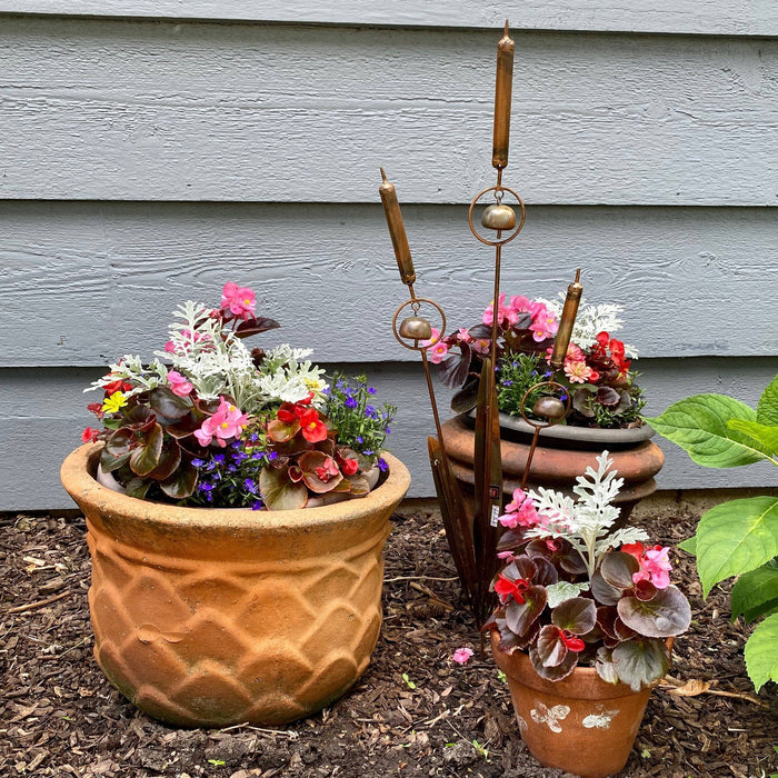 Happy Gardens - Triple Cattail Garden Stake