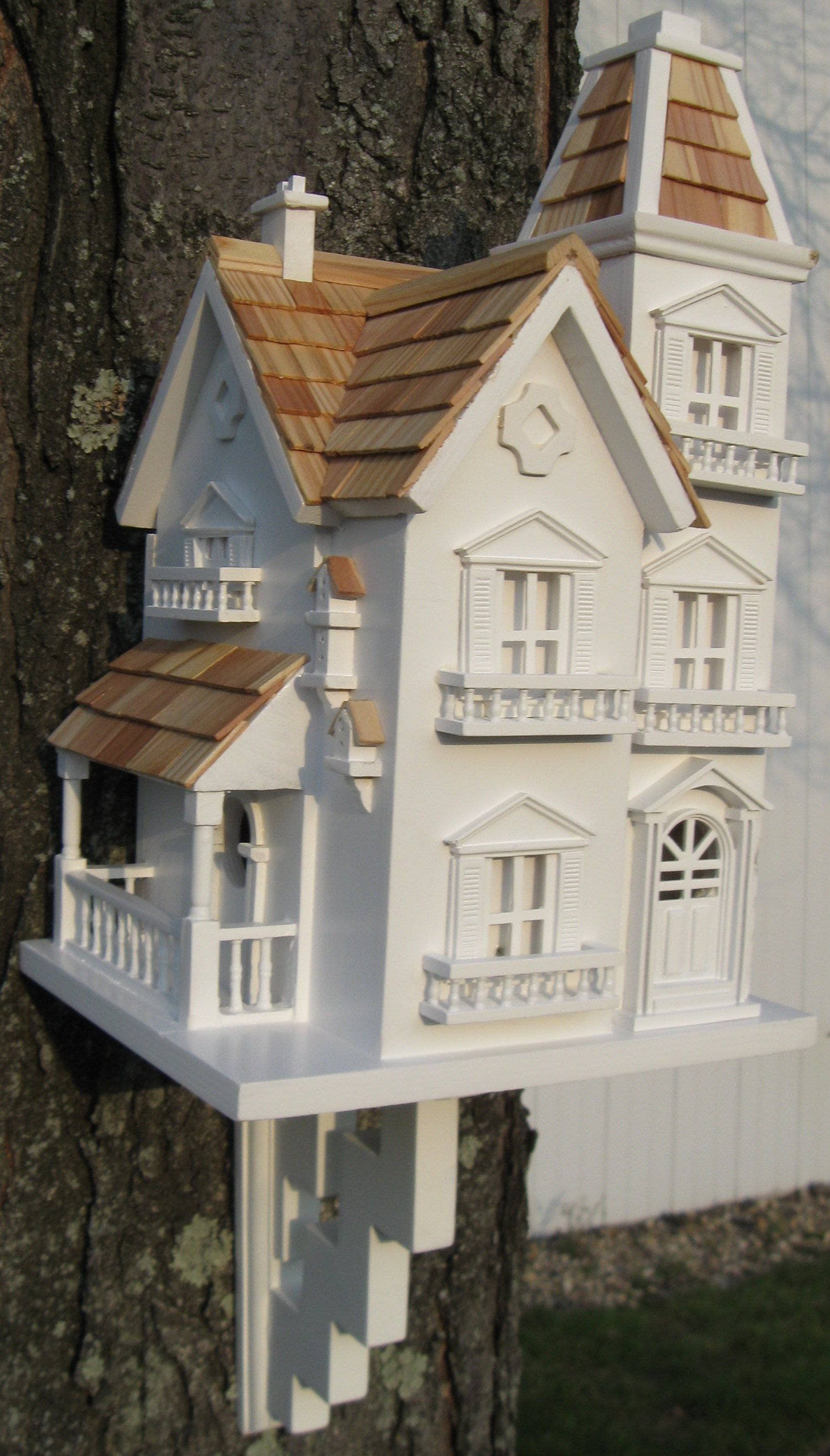 Victorian Manor Birdhouse - Happy Gardens